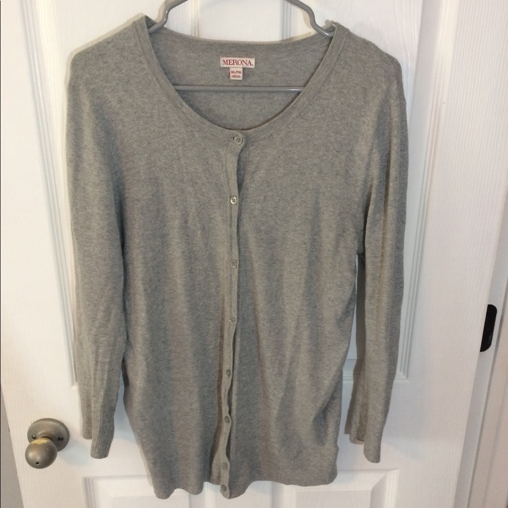 Women’s cardigan XL